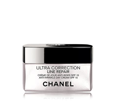 Videos of Chanel ULTRA CORRECTION LINE REPAIR Anti 